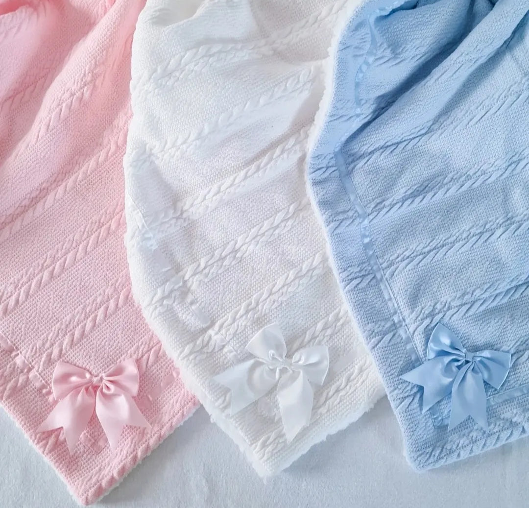 Chevron Cable Knit Blanket With Bow