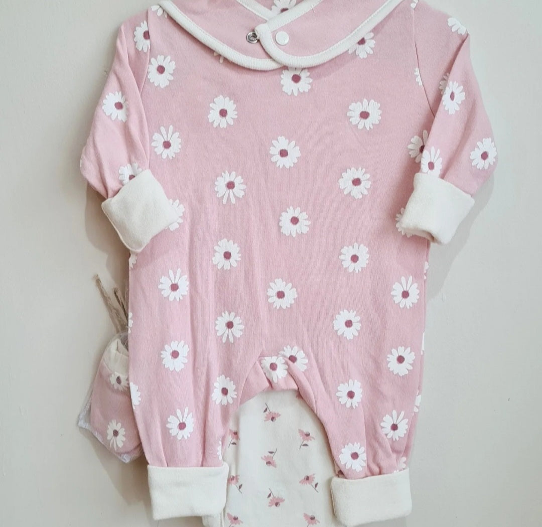 Organic Cotton Daisy 5 piece Baby Set